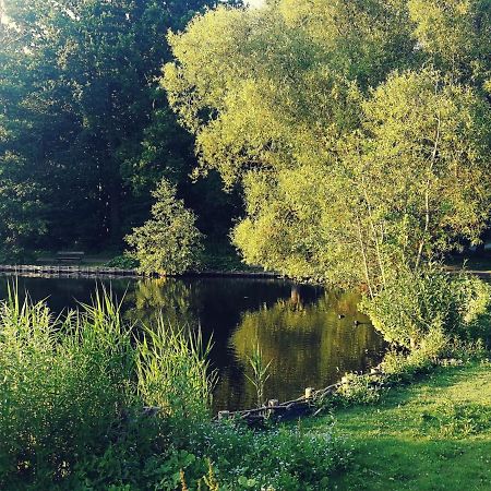 Room In A Danish Cottage With Garden View, 10 Min To Cph Gentofte Esterno foto